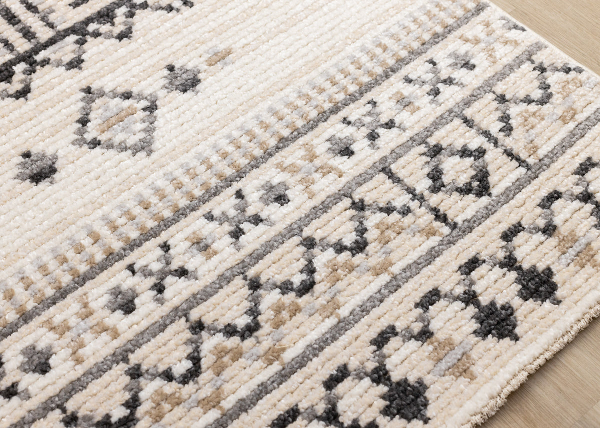 Tribal Southwestern Cream Area Rug