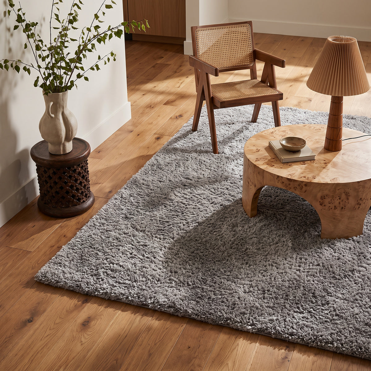 Tapis Asahi uni contemporain gris