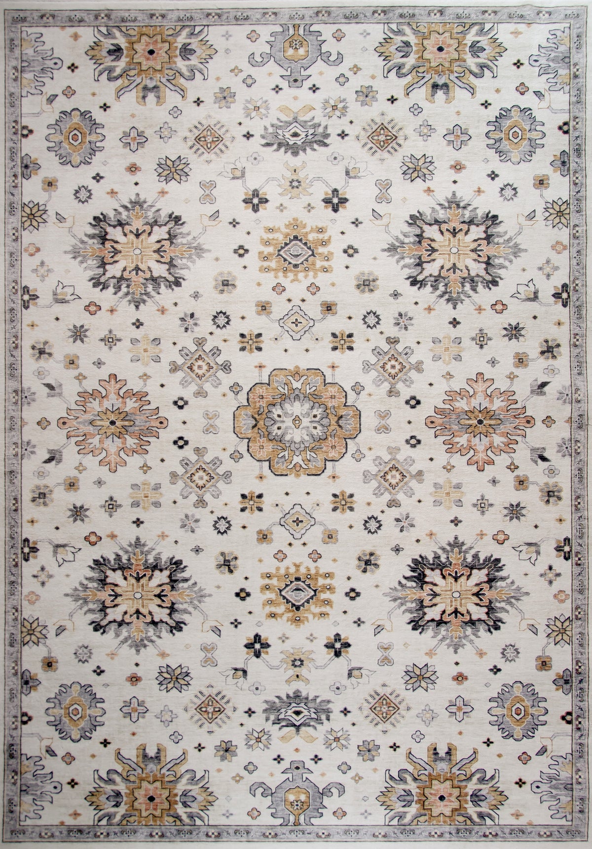 Roshin Medallion Traditional Cream and Gold Indoor Rug