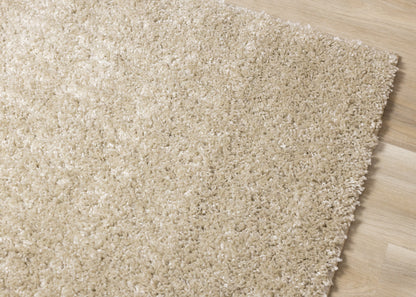 Alfombra moderna en tonos beige lisos