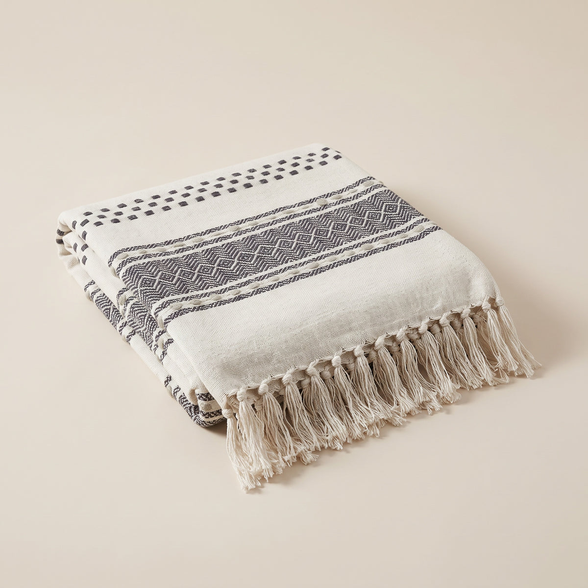 Sova Cotton Ivory and Grey Throw