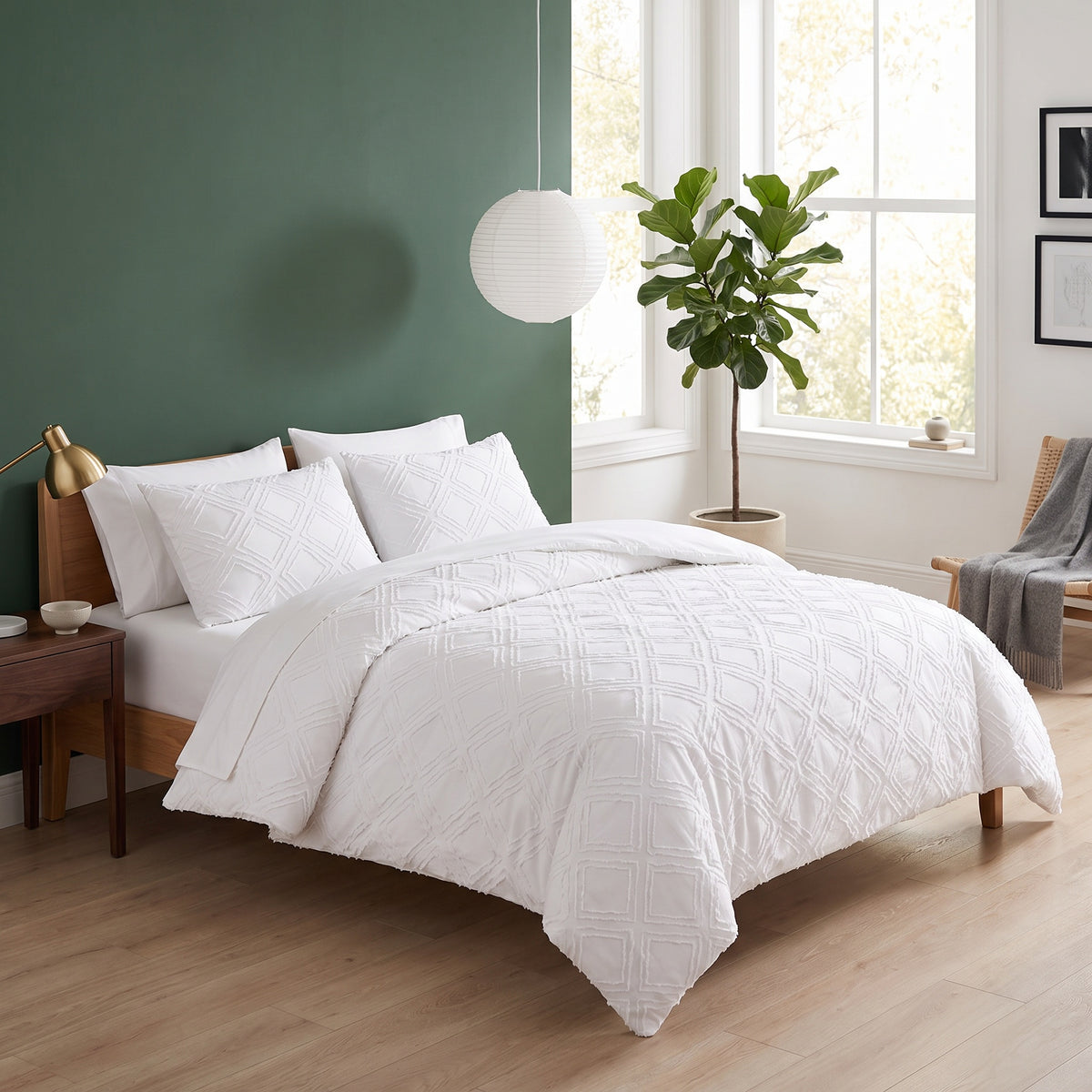 Marlin Tufted Jacquard White Duvet Cover Set in a room