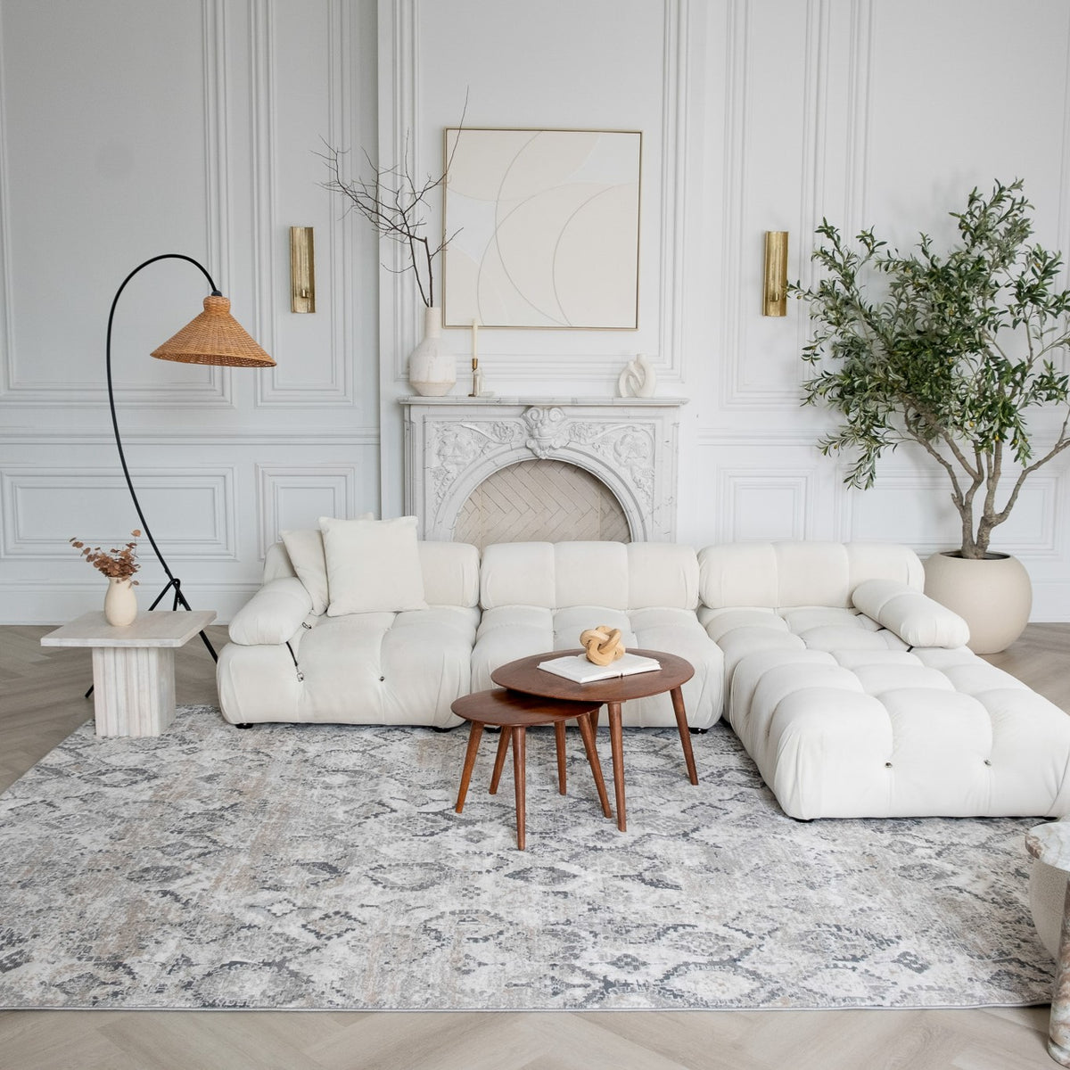 Widad Distressed Medallion Traditional Beige and Grey Indoor Rug