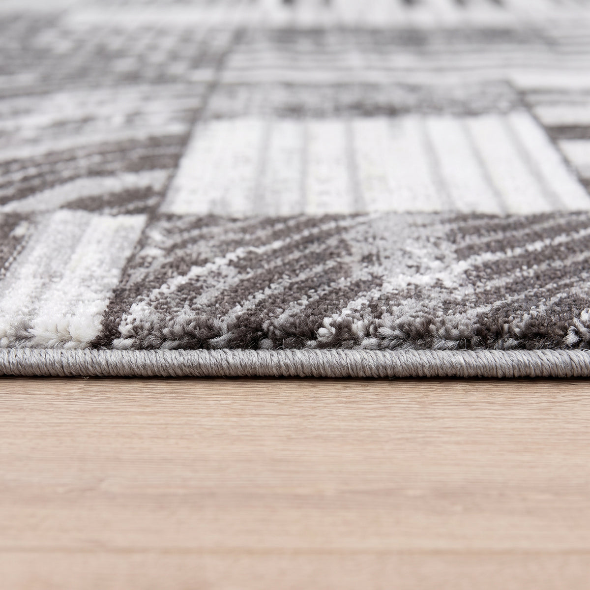 Alfombra de interior Kasuri abstracta patchwork contemporánea beige y crema