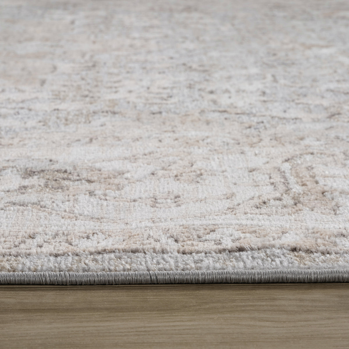 Tapis Ruba floral à médaillon traditionnel beige et gris