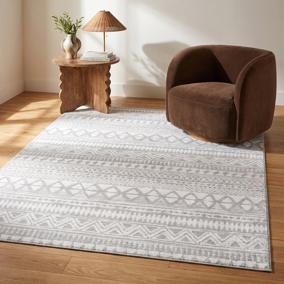 Alfombra Sirocco geométrica contemporánea gris y crema para interiores