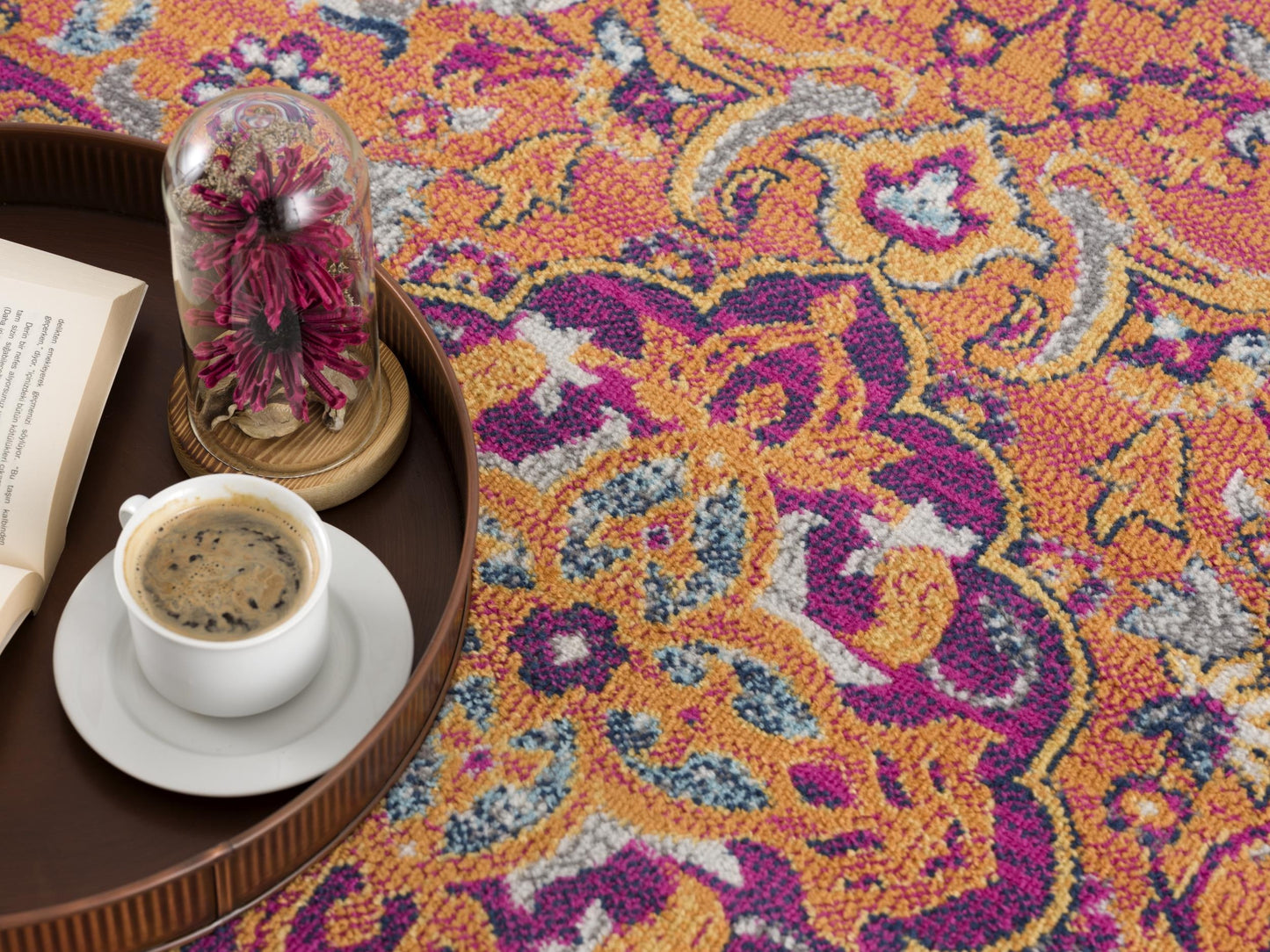 Alfombra moderna de color óxido del suroeste de Savannah