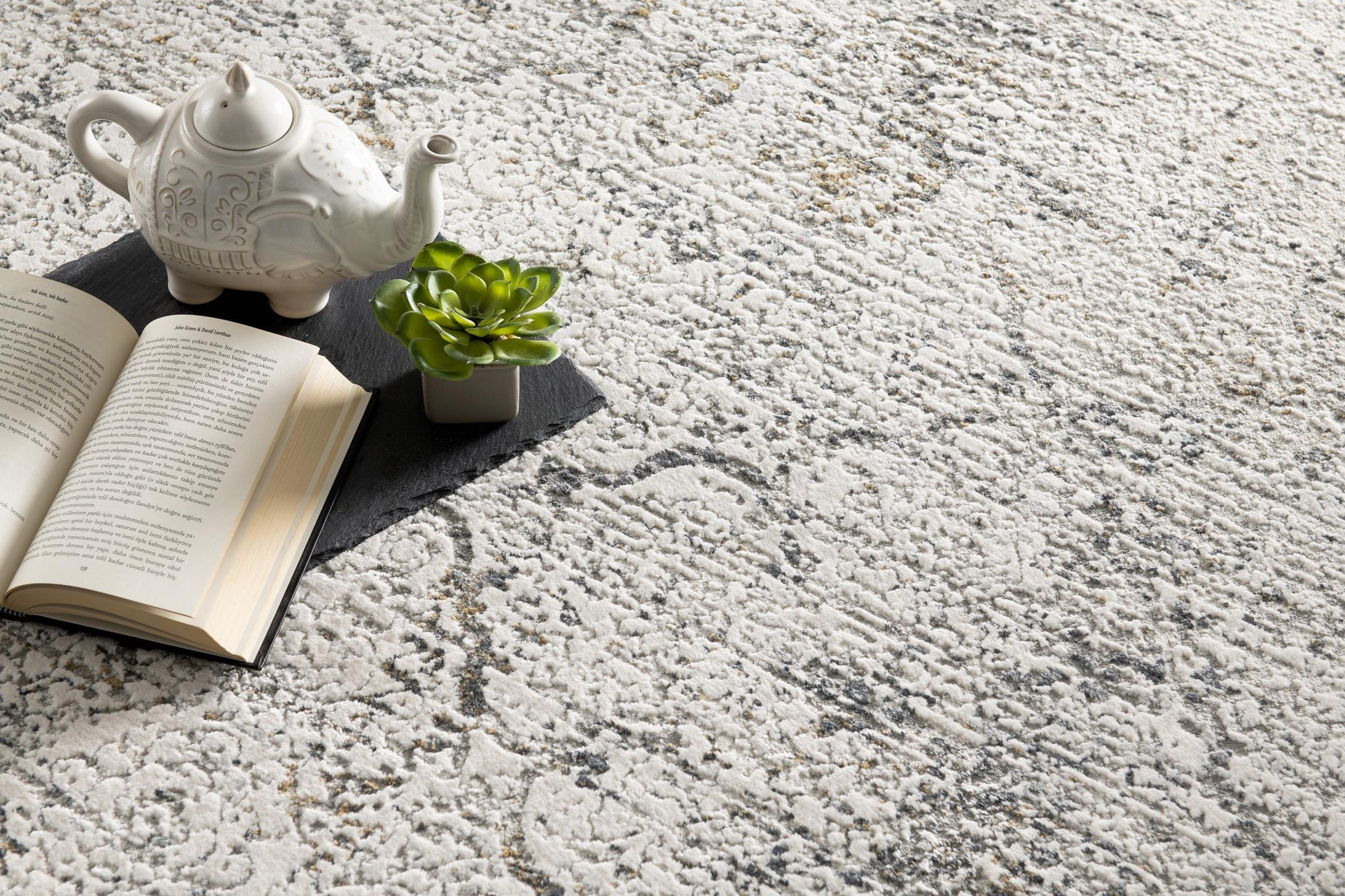 Mirelle Distressed Trellis Contemporary Grey and Cream Indoor Rug-12