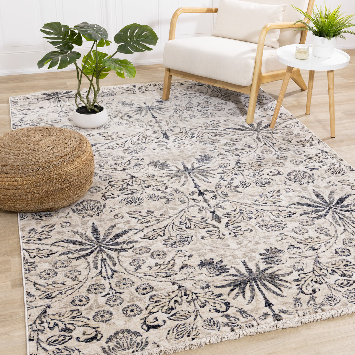 Tapis classique traditionnel crème