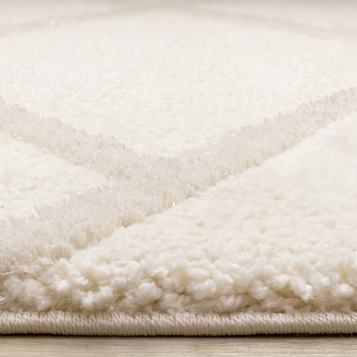 Contemporary Trellis Cream Area Rug