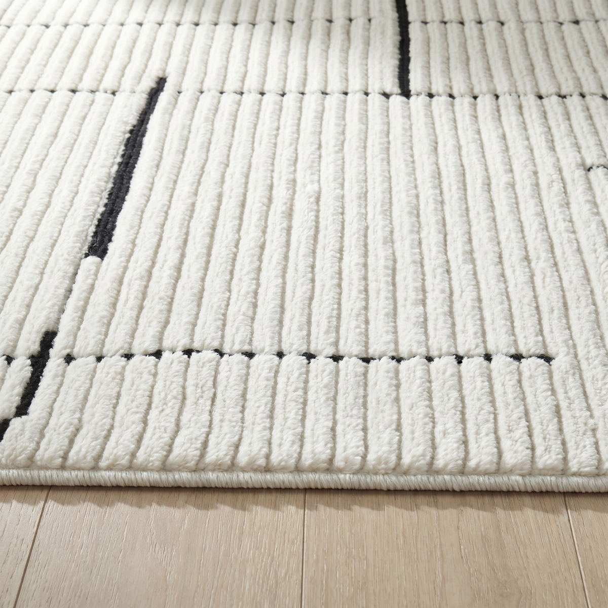 Roen Abstract Modern Green and Cream Indoor Rug
