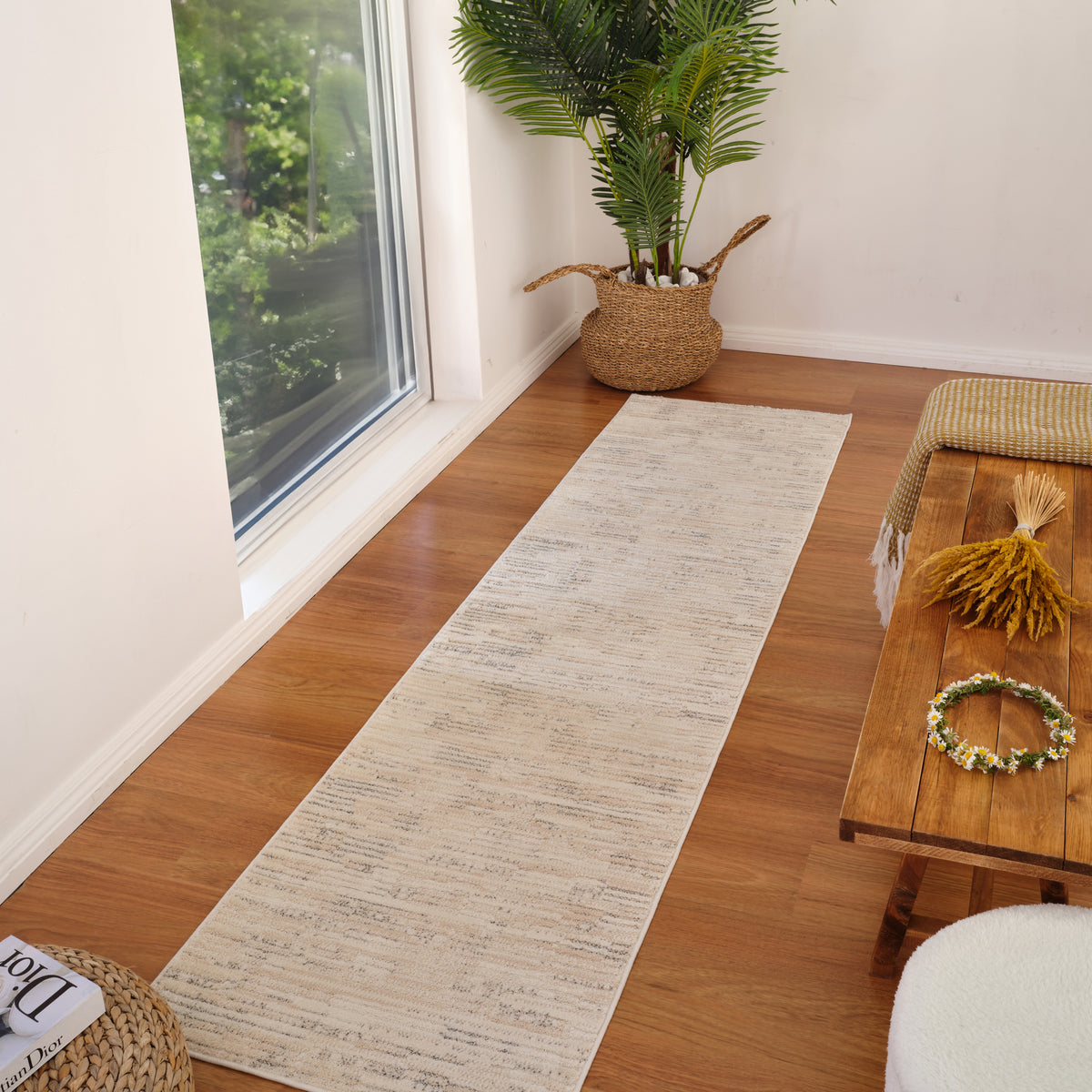 Kaori Abstract Contemporary Beige and Cream Indoor Rug