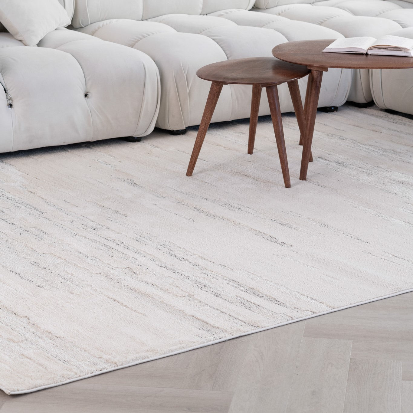 Tapis beige abstrait moderne Astra