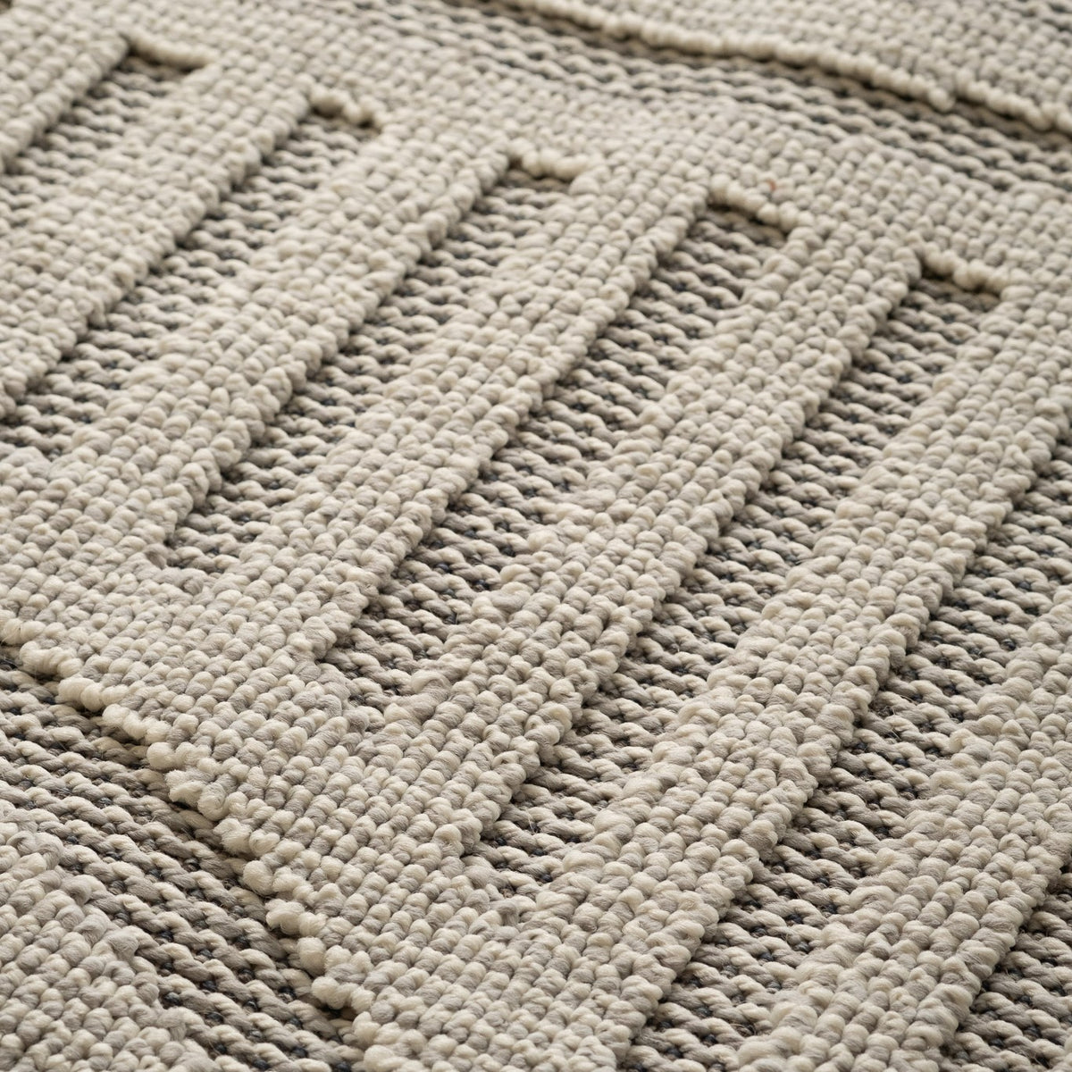Nami Geometric Contemporary Grey and Beige Indoor Rug