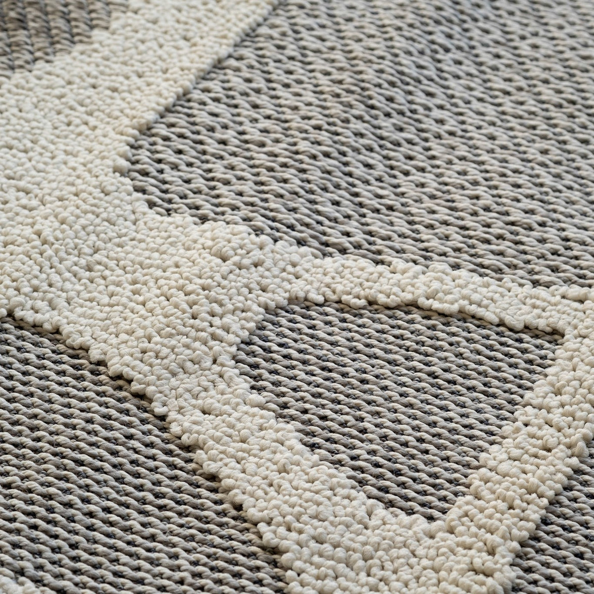 Kintsu Abstract Grey Indoor Rug and Runner