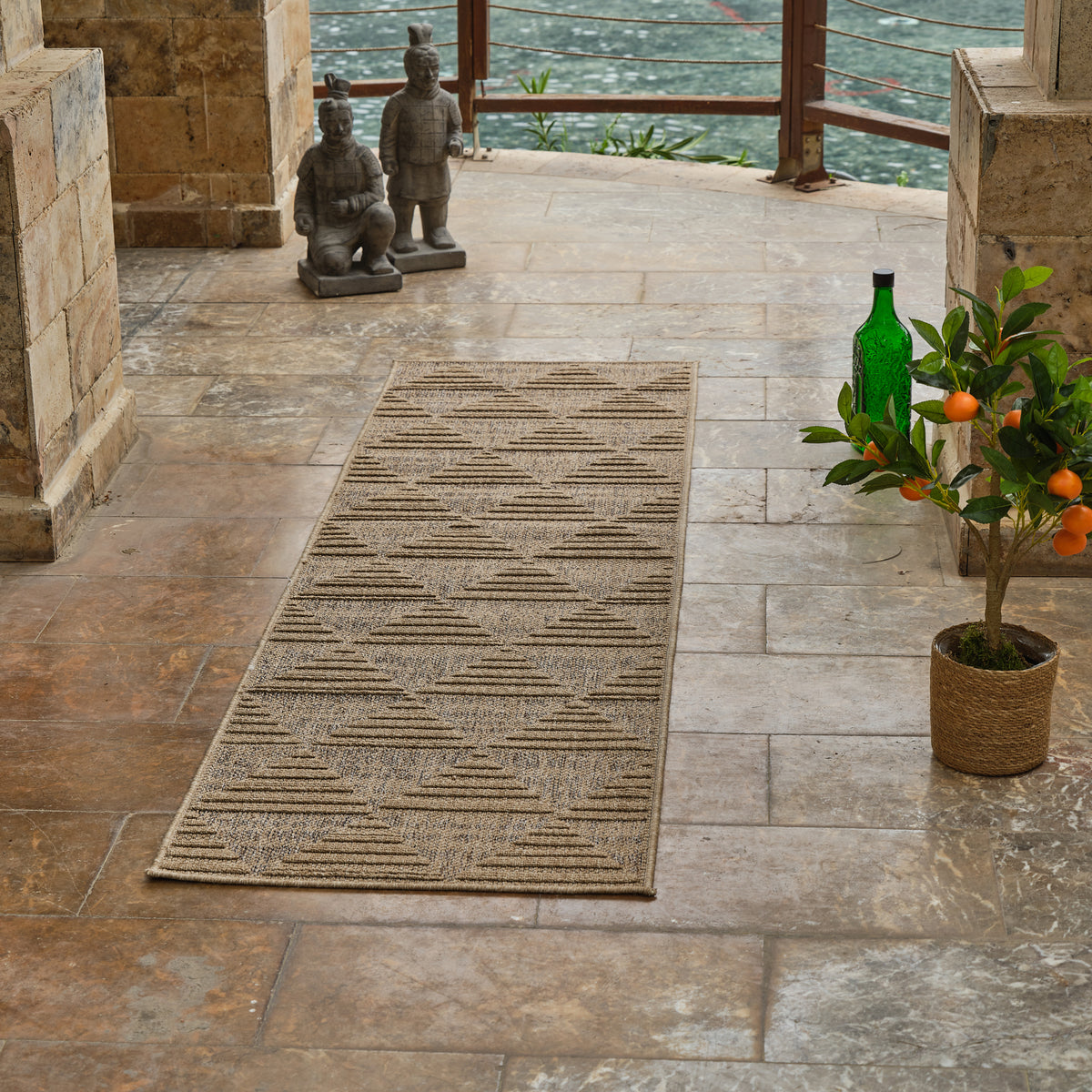 Afaq Geometric Contemporary Brown and Beige Indoor Rug