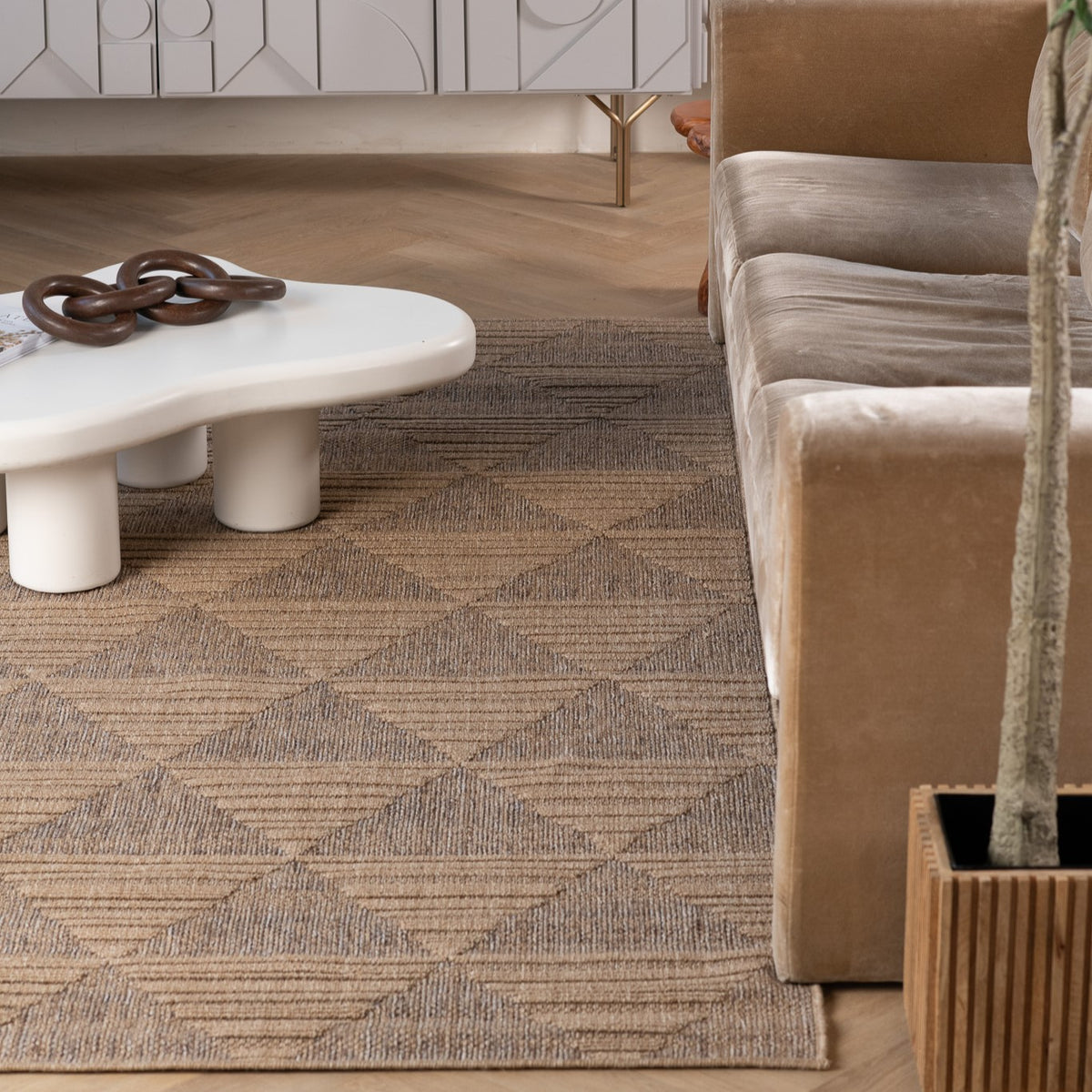 Afaq Geometric Contemporary Brown and Beige Indoor Rug