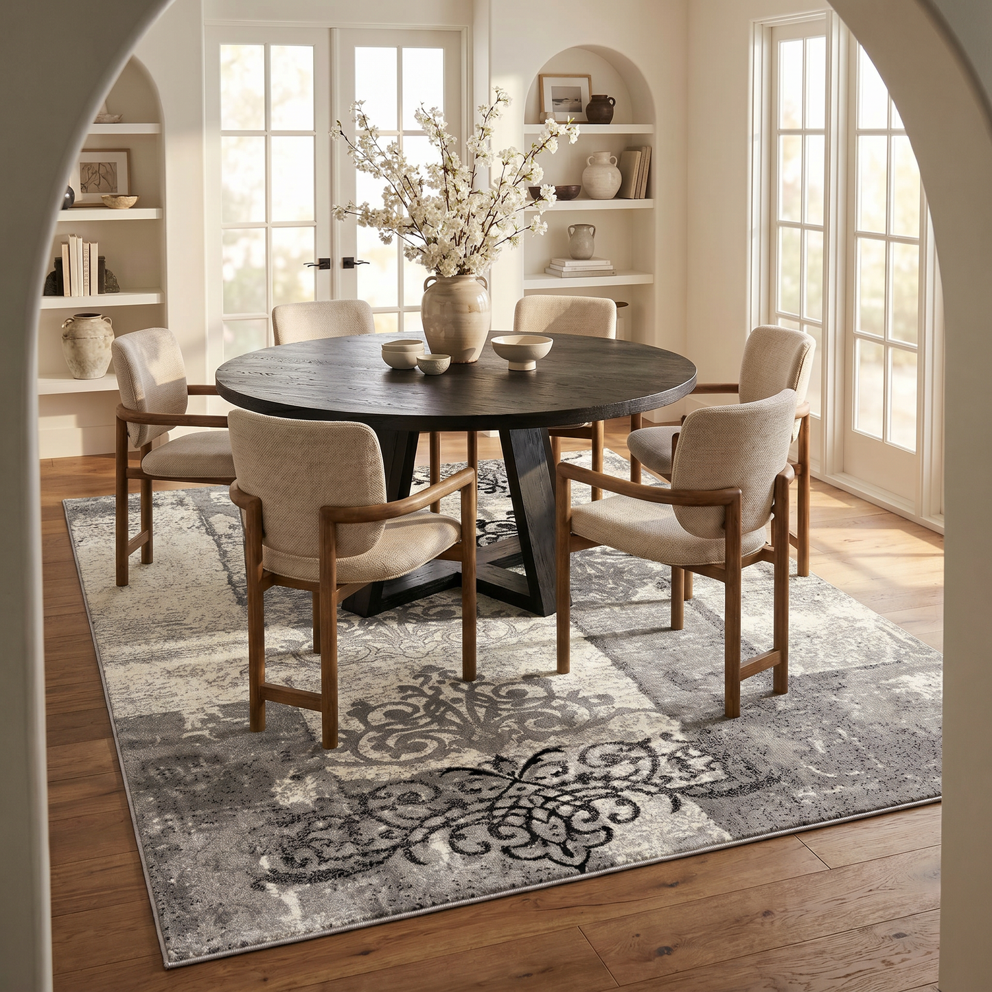 Hikari Distressed Damask Contemporary Grey and Black Indoor Rug
