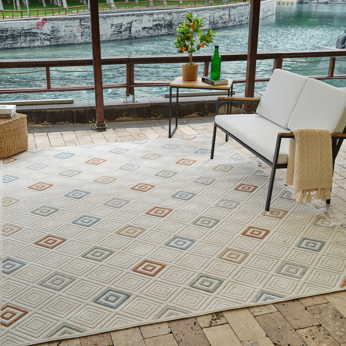 Kavari Striped Contemporary Cream and Beige Indoor Rug