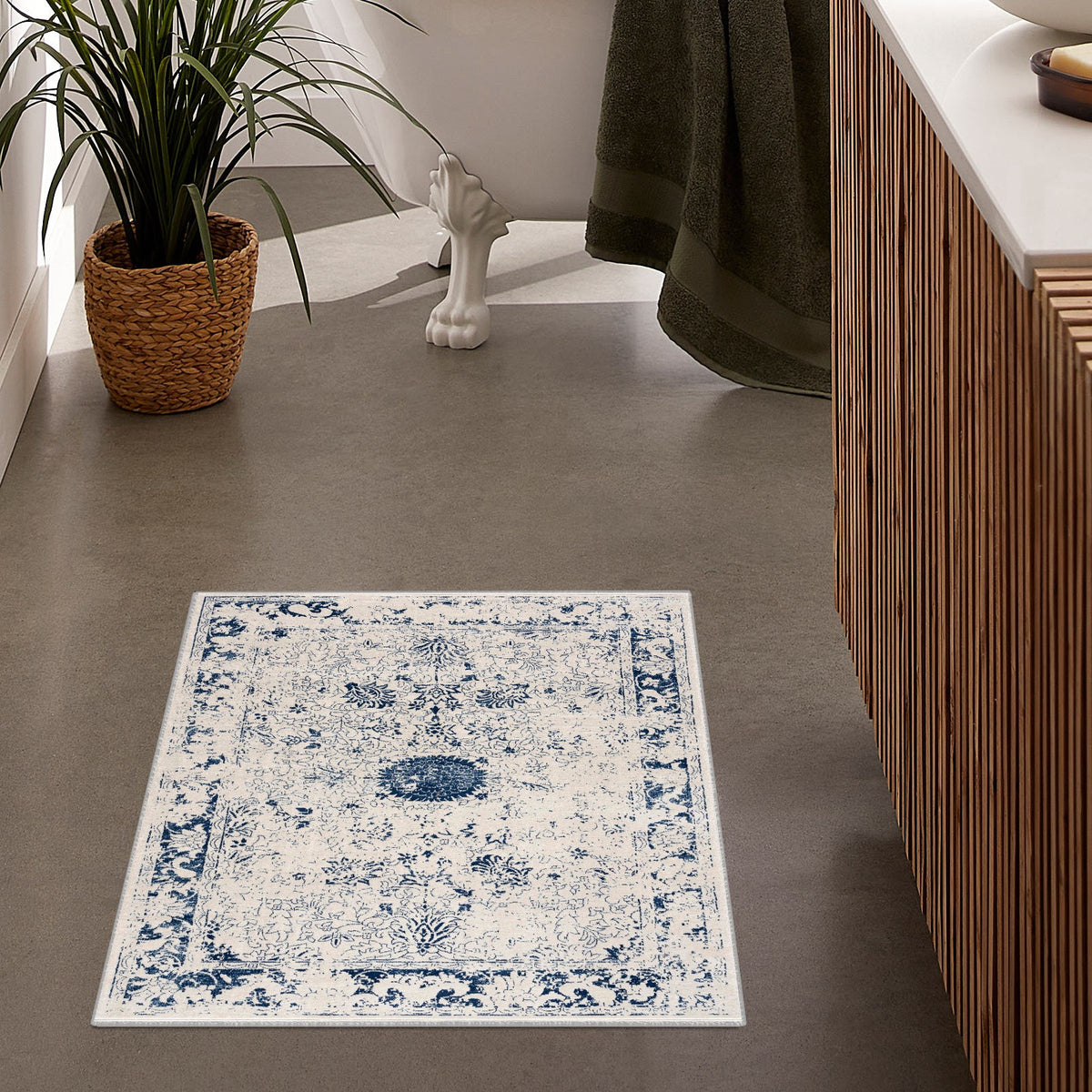 Naveen Floral Medallion Contemporary Navy Blue and Cream Indoor Rug