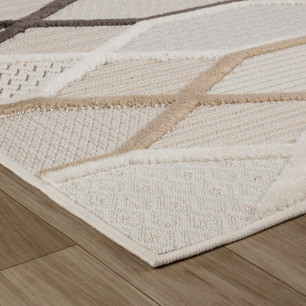 Solin Geometric Contemporary Cream and Beige Indoor Rug