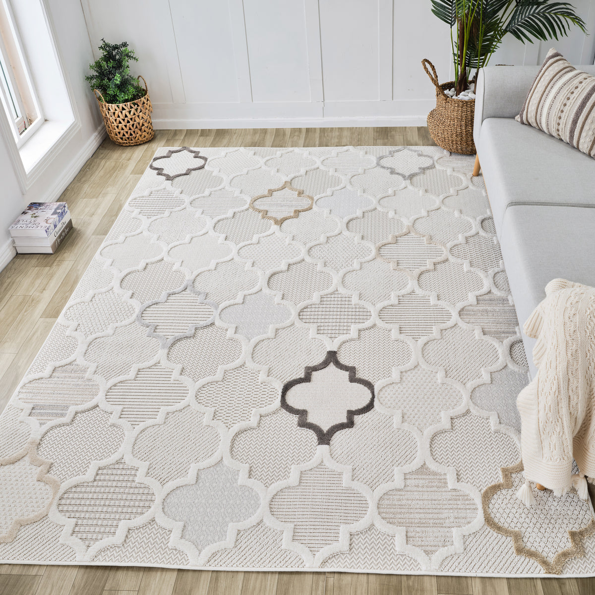 Tapis Elyra à treillis contemporain crème et beige