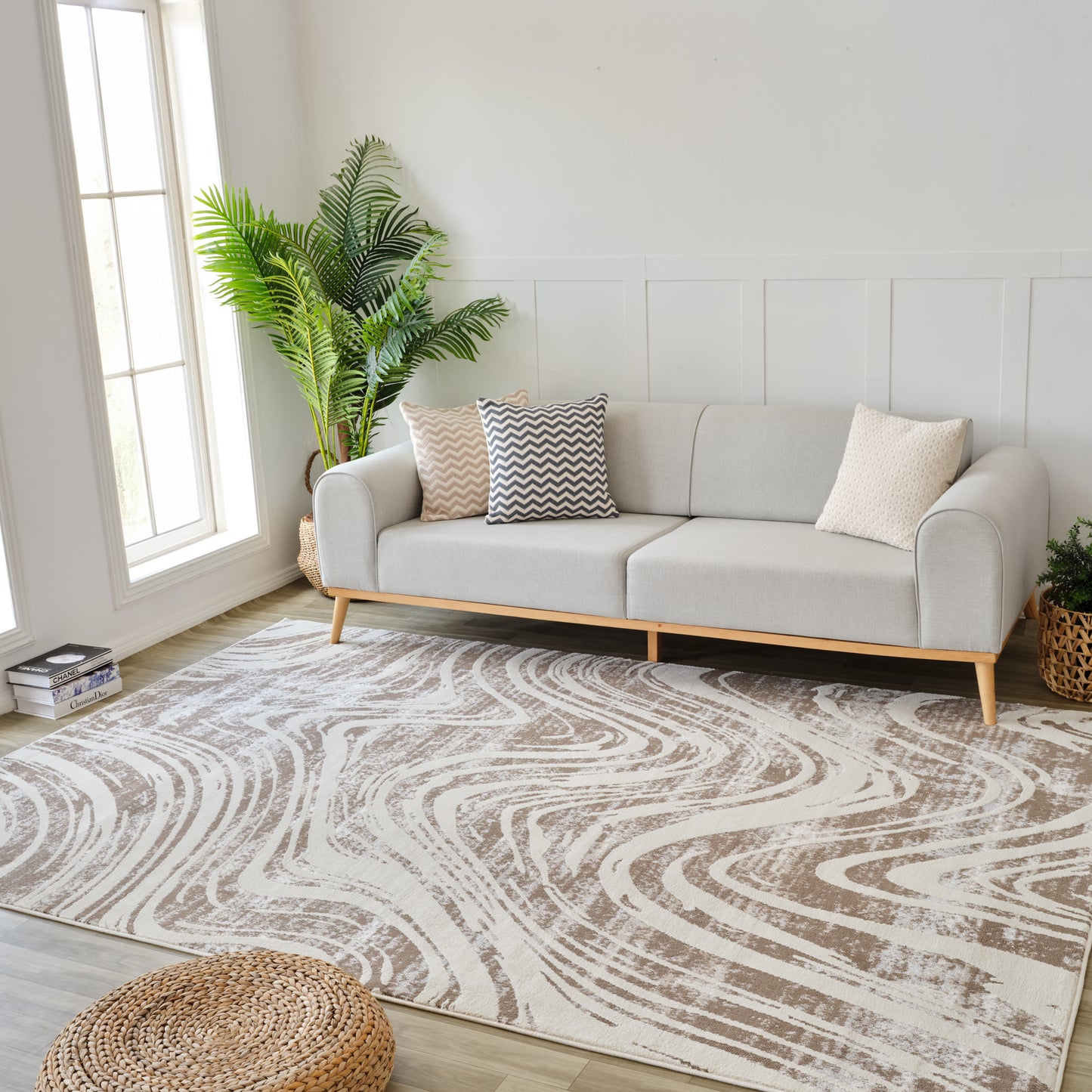Tapis beige côtier abstrait Nomad