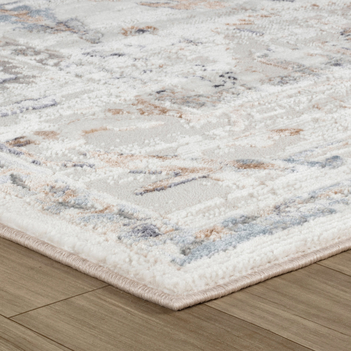 Wiam Distressed Medallion Traditional Beige and Ivory Indoor Rug