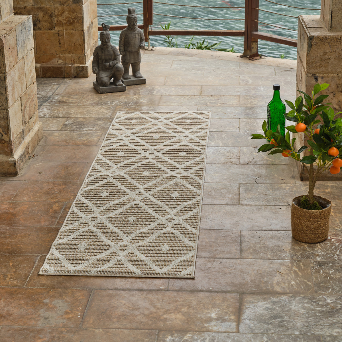 Sela Trellis Transitional Brown and Cream Indoor Rug