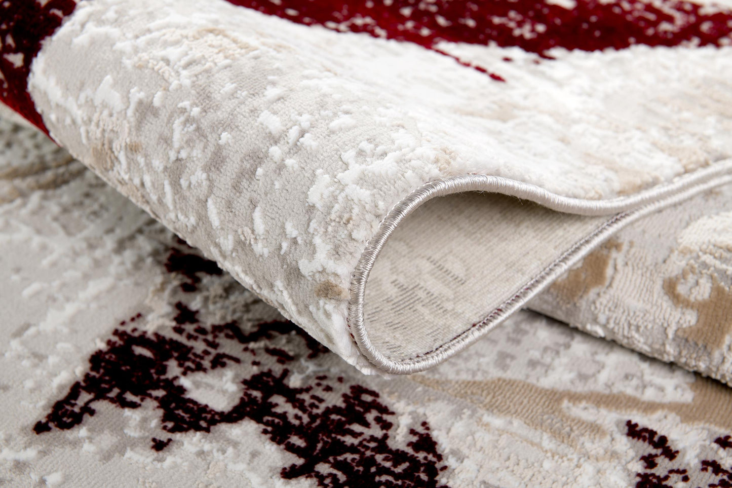 Tapis rouge contemporain côtier Cascade