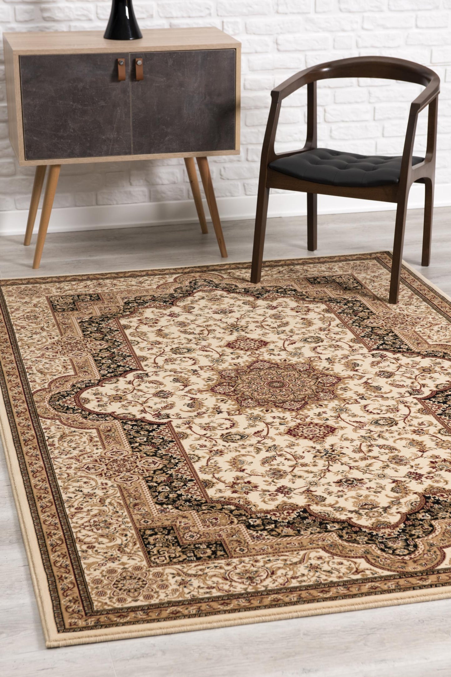 Tapis crème traditionnel persan majestueux