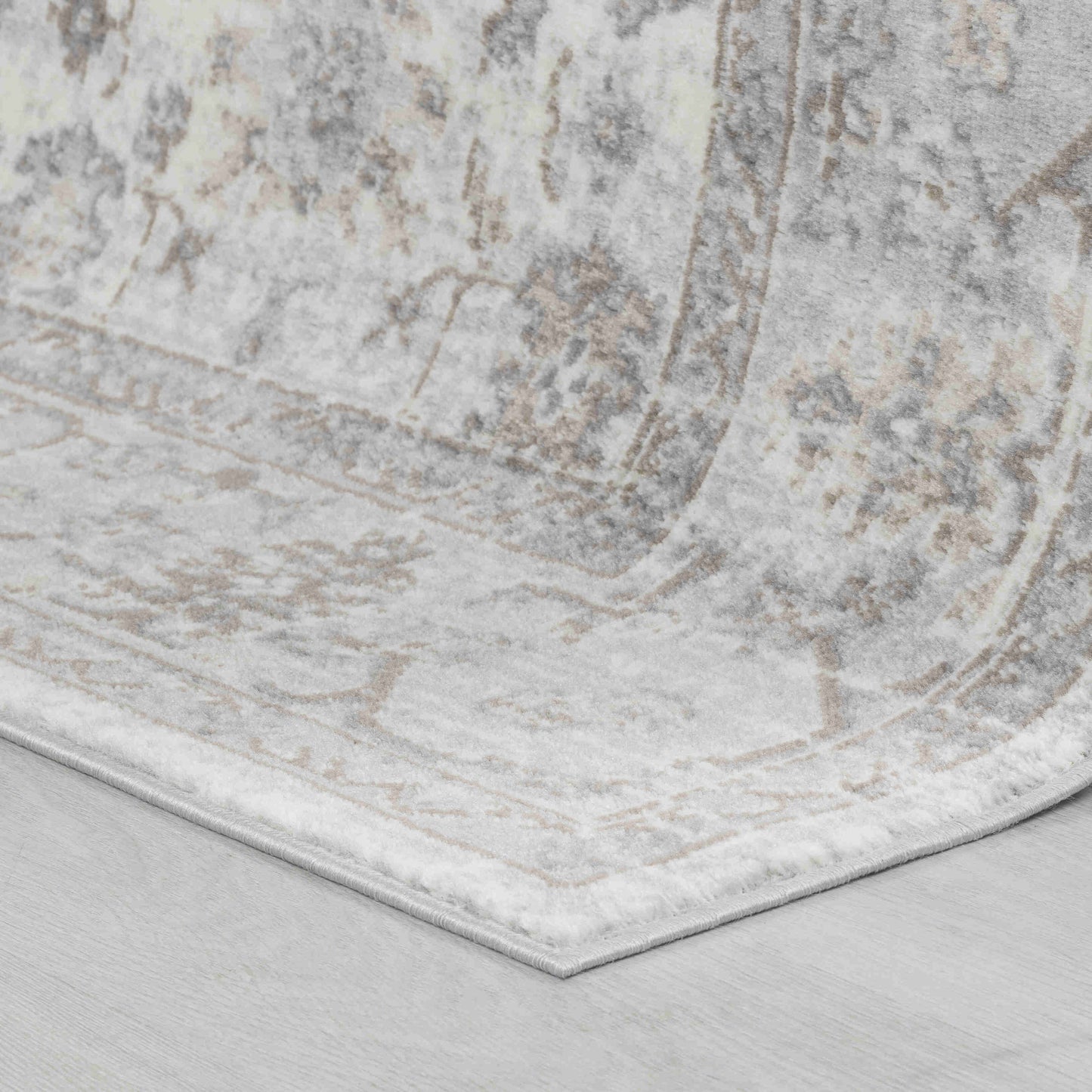 Sakarya Traditional Distressed Grey Rug